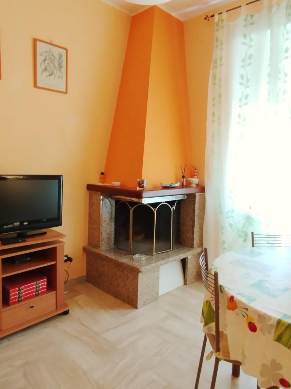 Apartamento Casa Di Anna Tolfa Exterior foto